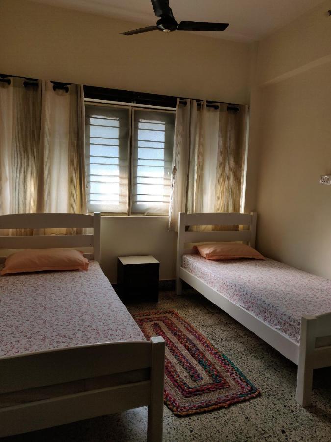 Raahgir Apartment Nashik Luaran gambar